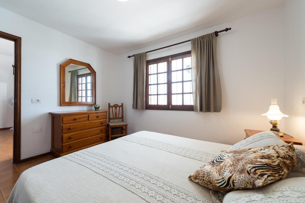 2Br Beach House - Solarium & Shower Terrace - 13 Puerto del Carmen  Kültér fotó
