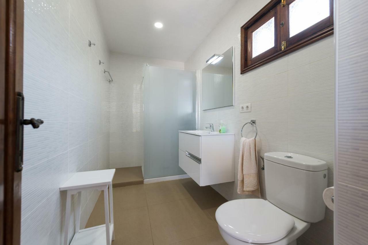 2Br Beach House - Solarium & Shower Terrace - 13 Puerto del Carmen  Kültér fotó